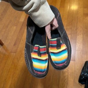 Women’s ariat cruisers